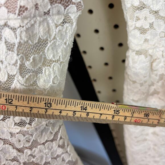BCBG Lace Bell Sleeve Dress Whimsical Romantic Feminine Boho S - Picture 9 of 10